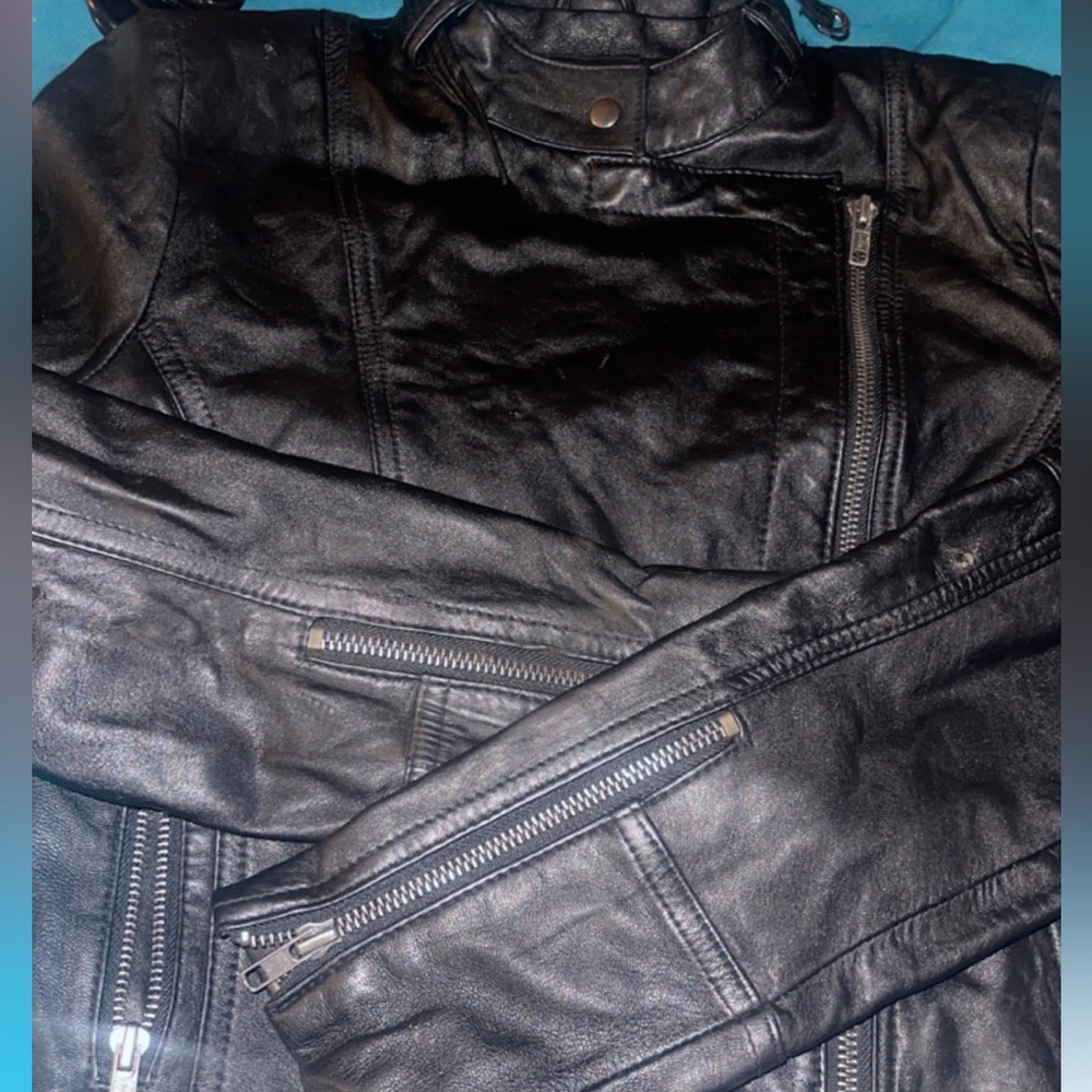 EXPRESS LEATHER JACKET